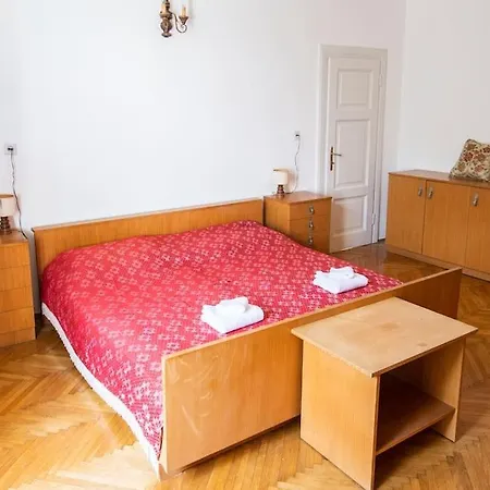 Socialist Experience In The Center Apartment Ljubljana